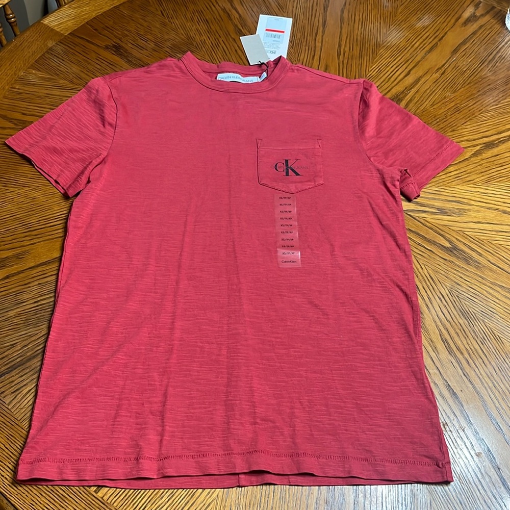 Calvin Klein Jeans • Basic Pocket Tee